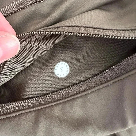 Lululemon Run Crew Tight 28" Nulux Dark Olive Green Obsidian Grey Sage Size 2 - Picture 5 of 10